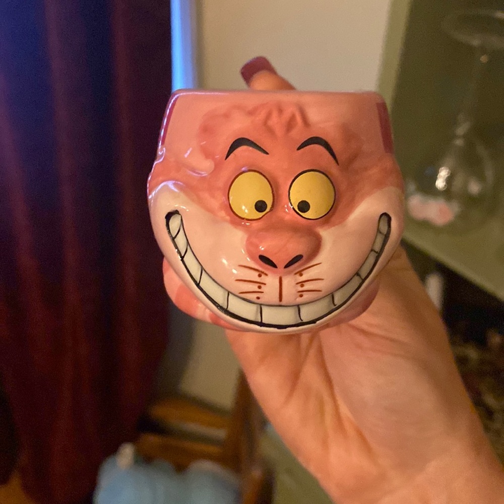 Cheshire Cat ceramic cup